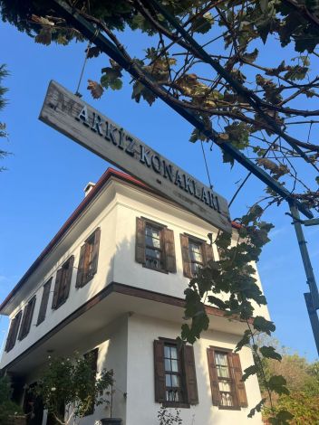 Markiz Konakları